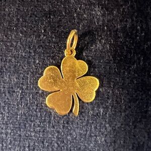 Tiffany & Co. Gold Lucky 4 Leaf Clover Pendant